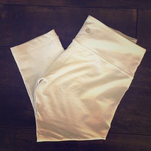 Lululemon crops! Cute white & khaki gingham print